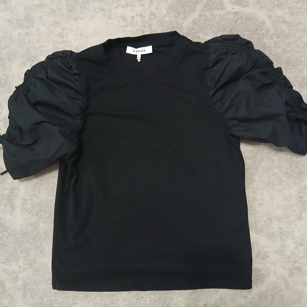 FRAME NWOT black top